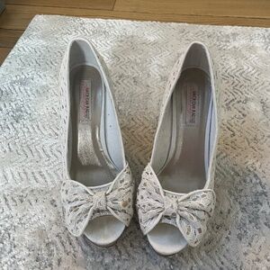 American Rag size 9.5